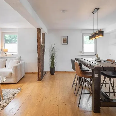 Apartamento Gelbach Living *